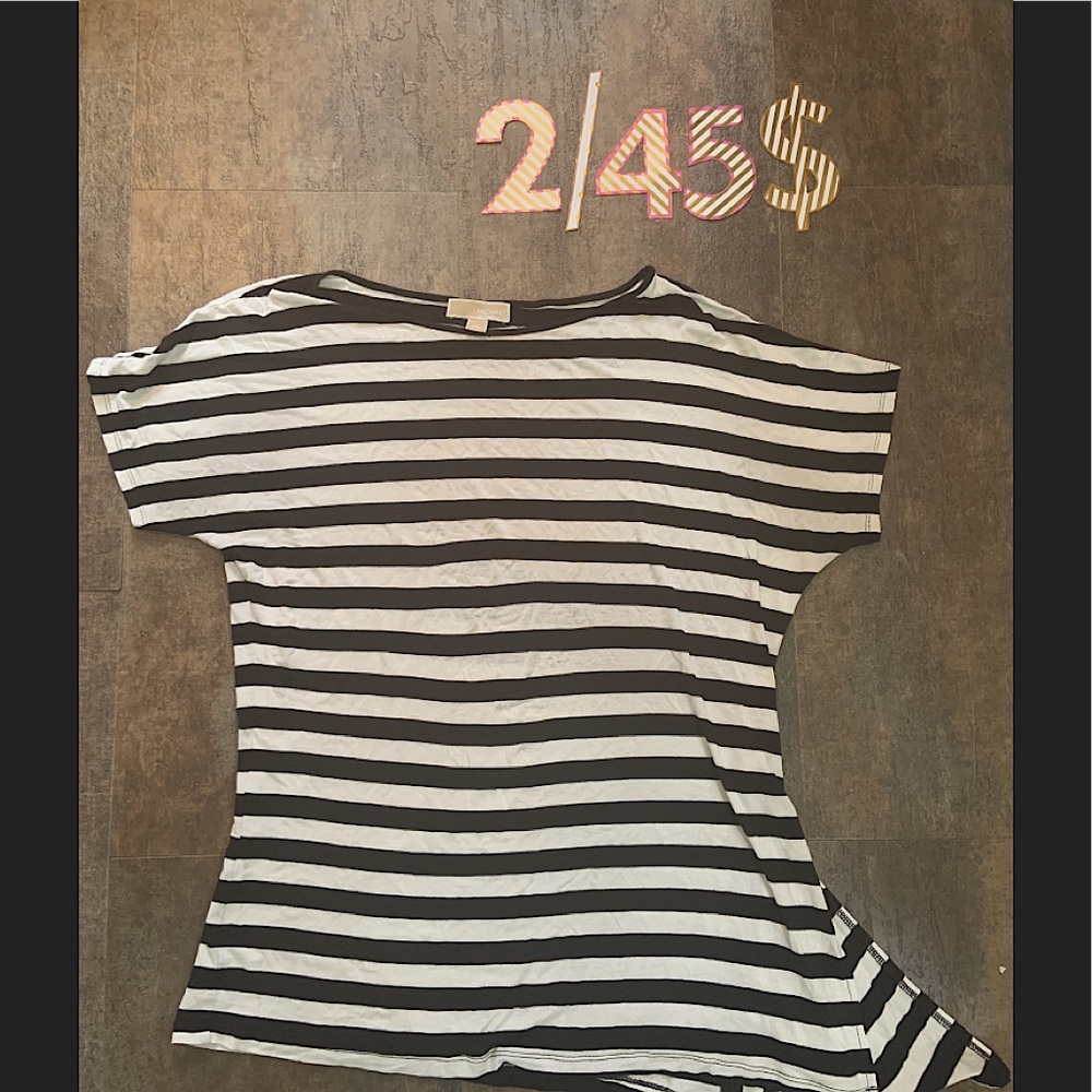 2/45$ ❤️Michael Kors casual striped t-shirt ❤️